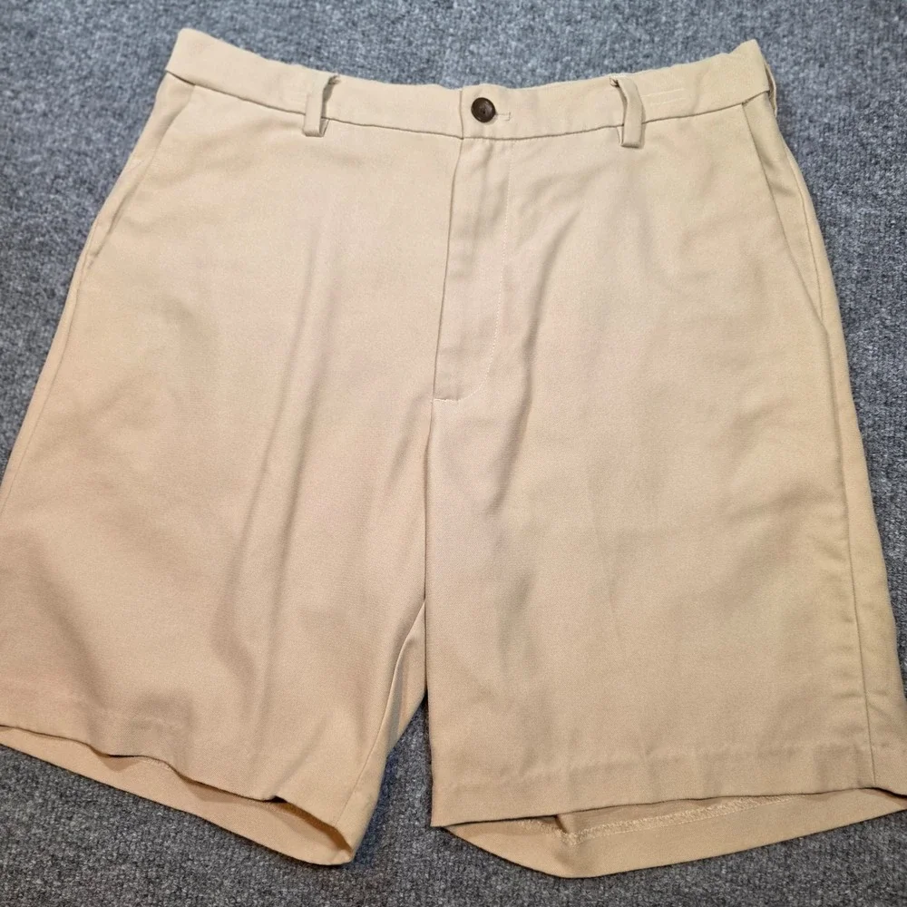 Chaps Mens Tan Khaki Flat Front Golf Shorts Size 34 Preppy Flat Front Casual